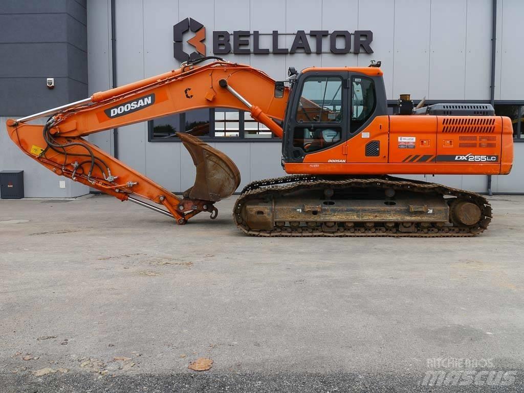 Doosan DX 255 LC-3 Εκσκαφείς με ερπύστριες