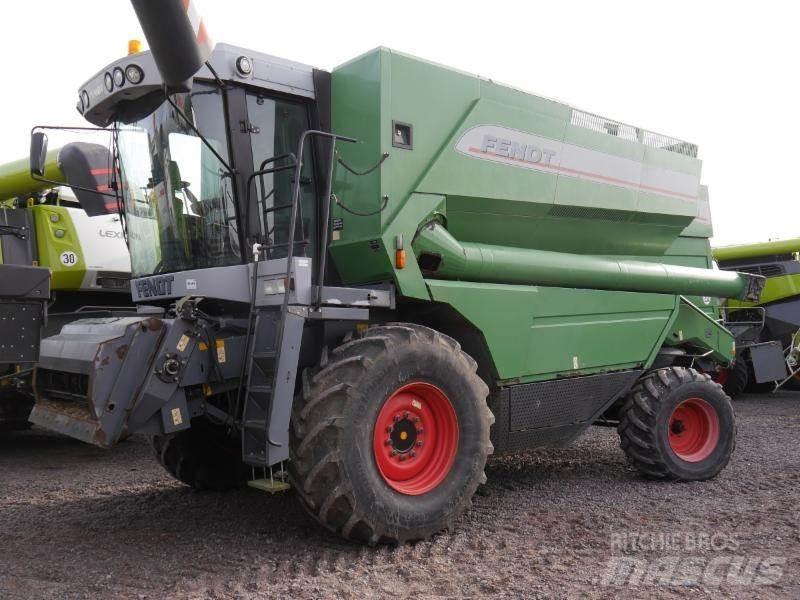 Fendt 8350 Θεριζοαλωνιστικές μηχανές