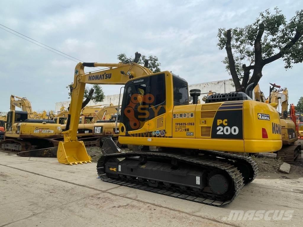 Komatsu PC 200 Εκσκαφείς με ερπύστριες