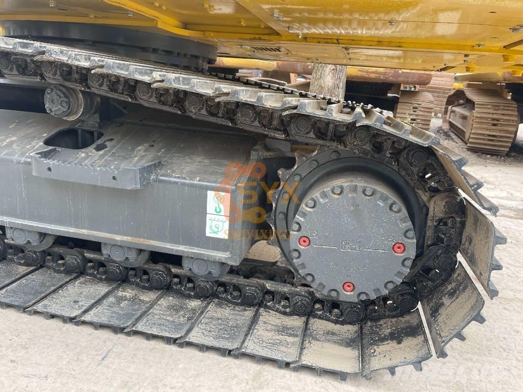 Komatsu PC 200 Εκσκαφείς με ερπύστριες