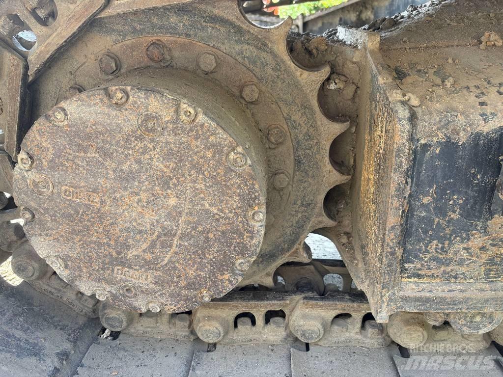 JCB JZ 140 LC Εκσκαφείς με ερπύστριες