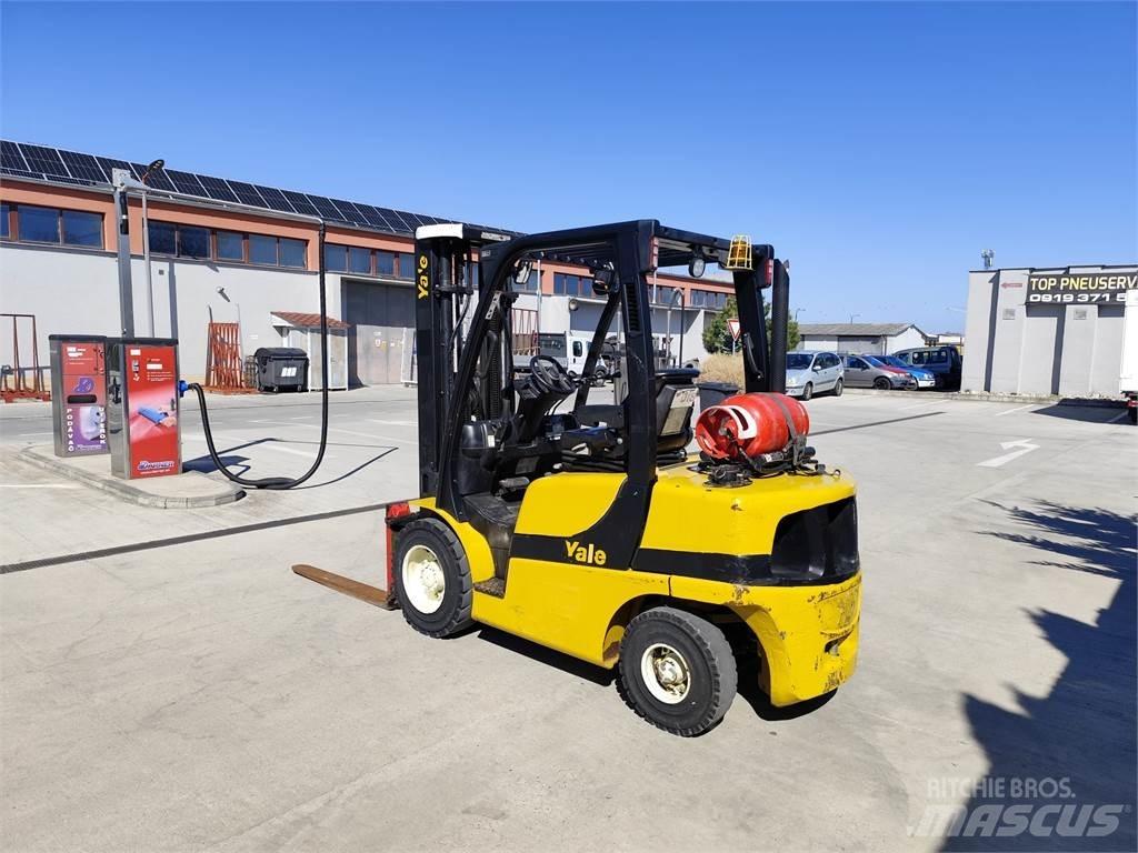 Yale GLP30VX Περονοφόρα ανυψωτικά κλαρκ με φυσικό αέριο LPG