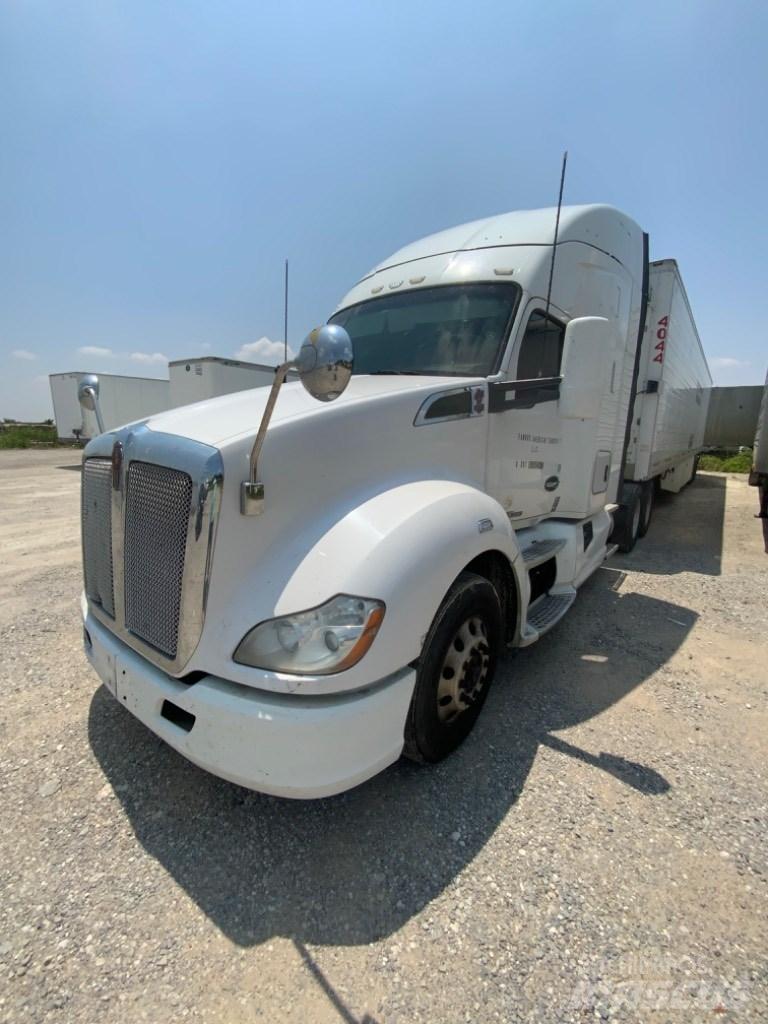 Kenworth T 680 Τράκτορες