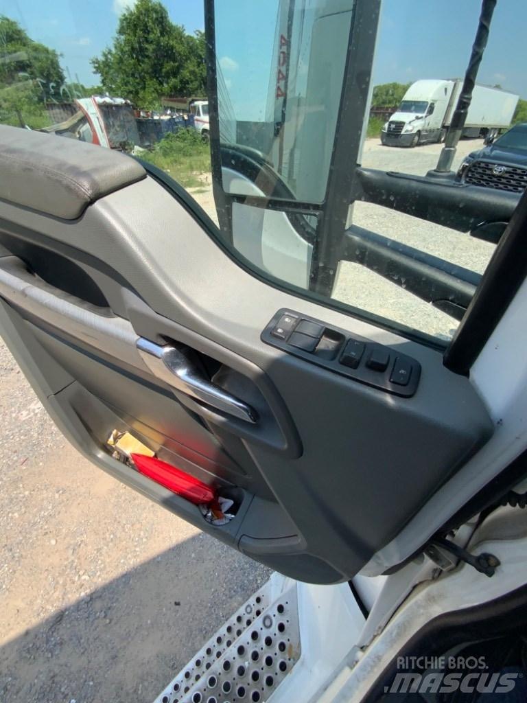 Kenworth T 680 Τράκτορες