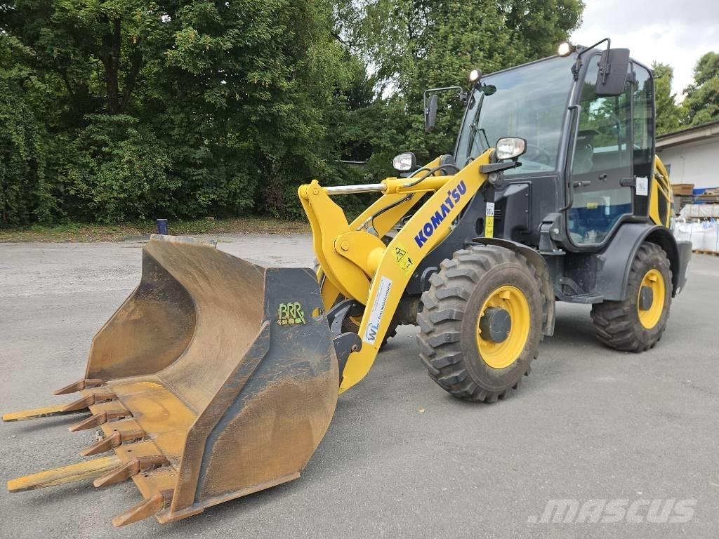 Komatsu WA 70 M-8 Φορτωτές με λάστιχα (Τροχοφόροι)
