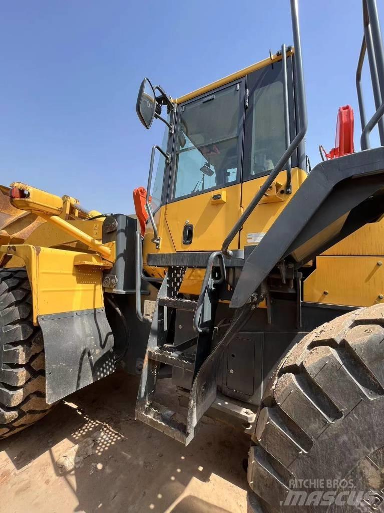 Komatsu WA 380 Φορτωτές με λάστιχα (Τροχοφόροι)