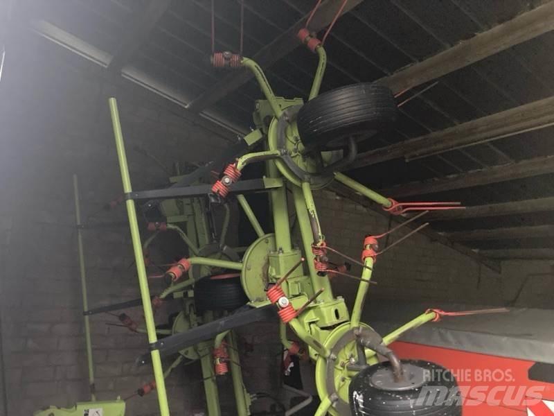 CLAAS Volto 900 Τσουγκράνες και χορτοξηραντικές μηχανές