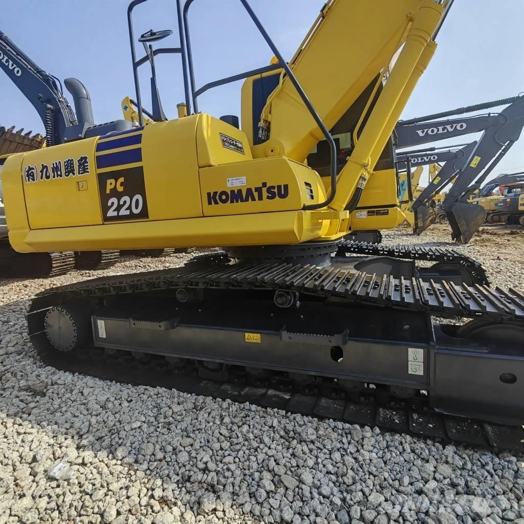 Komatsu PC 220-8 Εκσκαφείς με ερπύστριες