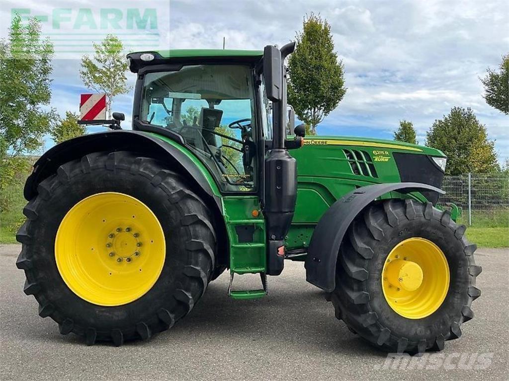 John Deere 6215r Τρακτέρ