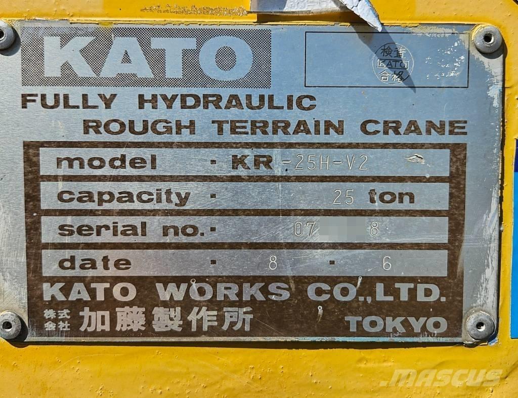 Kato KR 25 H V-2 Γερανοί ανώμαλου εδάφους