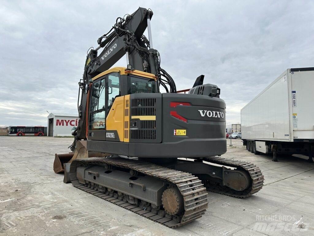Volvo ECR235EL Εκσκαφείς με ερπύστριες