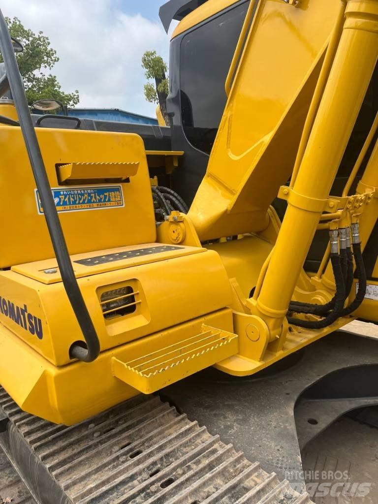 Komatsu PC130 Εκσκαφείς με ερπύστριες