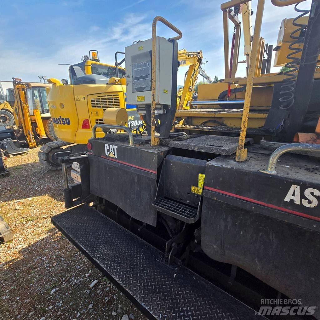 CAT AP600 Επίστρωση ασφάλτου