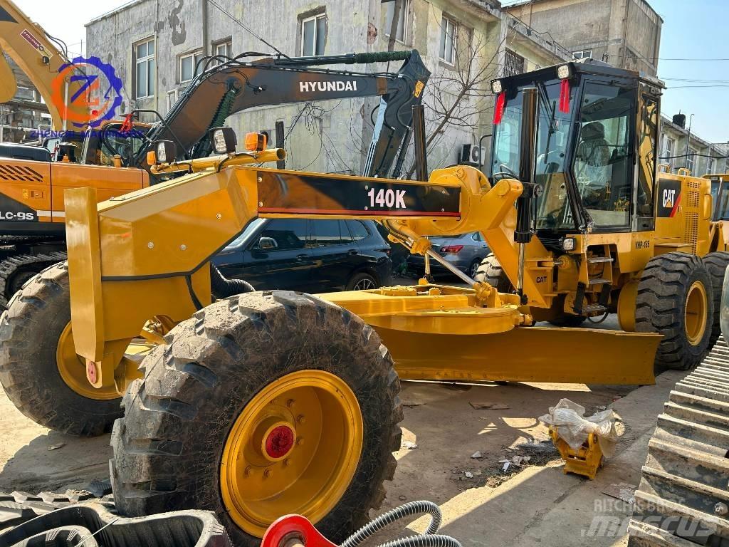 CAT 140 K Γκρέιντερς