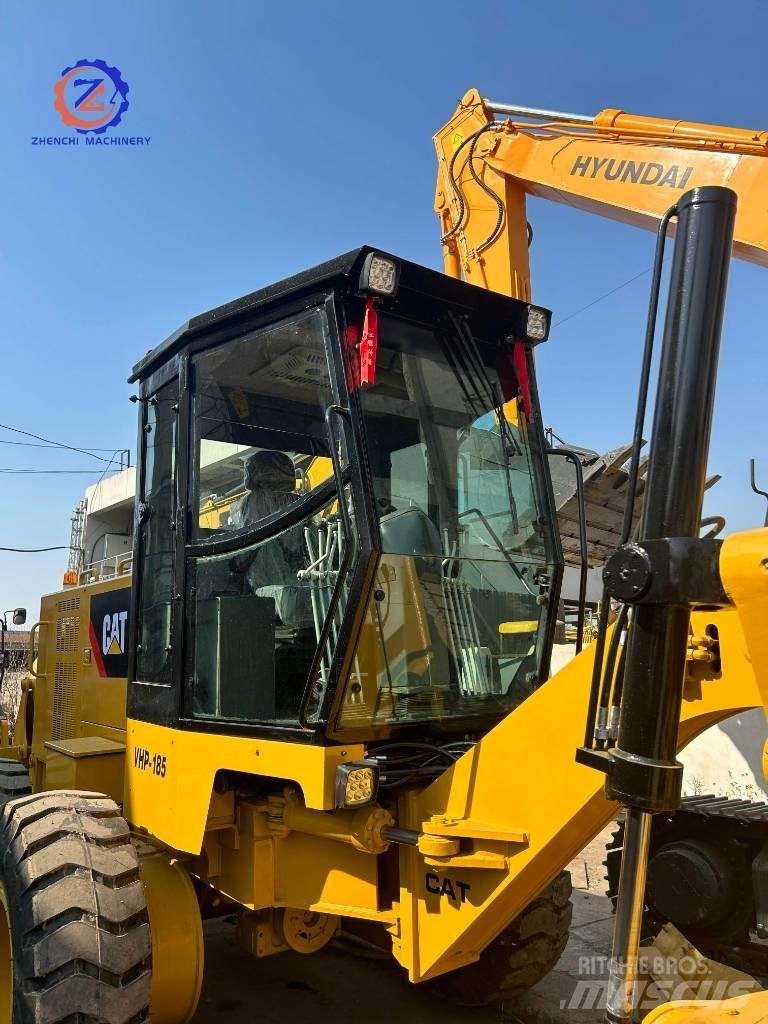 CAT 140 K Γκρέιντερς