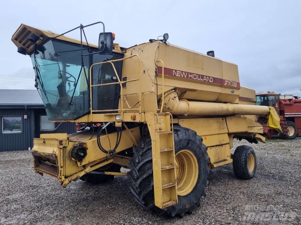 New Holland TX 36 Θεριζοαλωνιστικές μηχανές