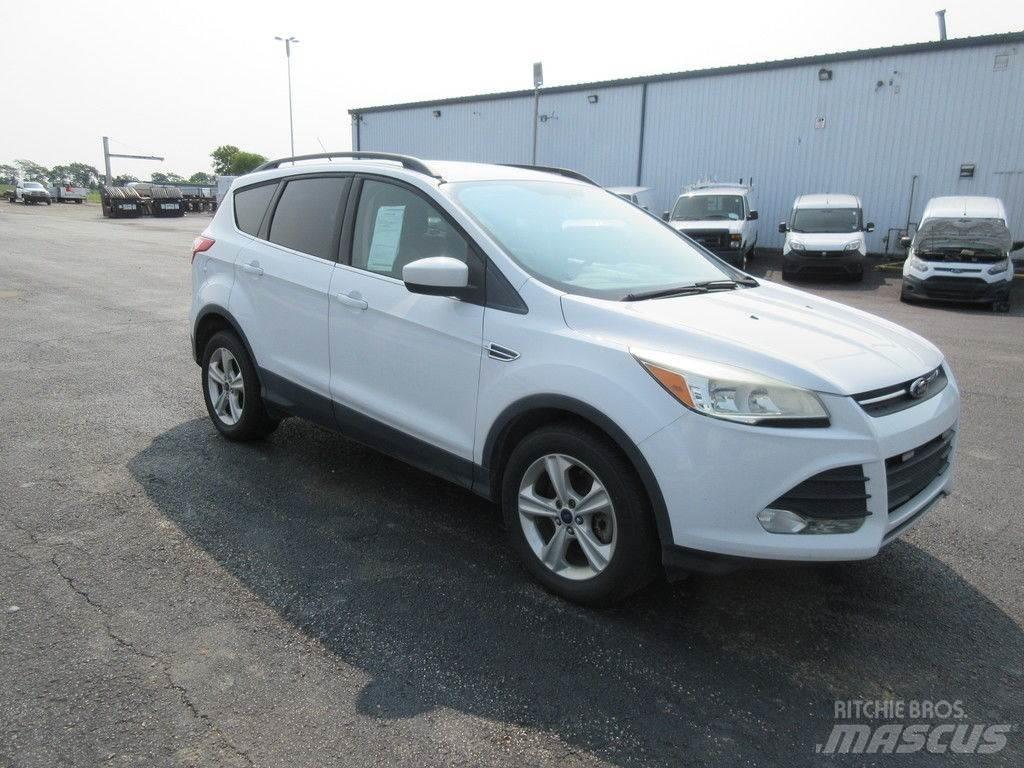 Ford Escape Αυτοκίνητα