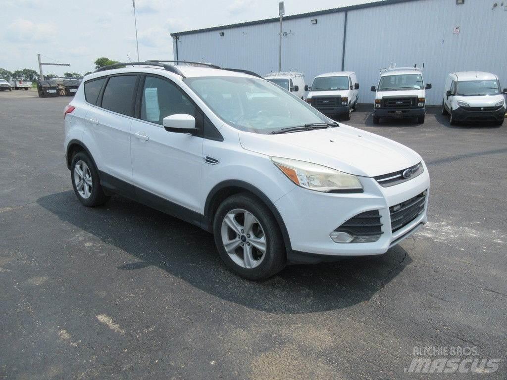 Ford Escape Αυτοκίνητα