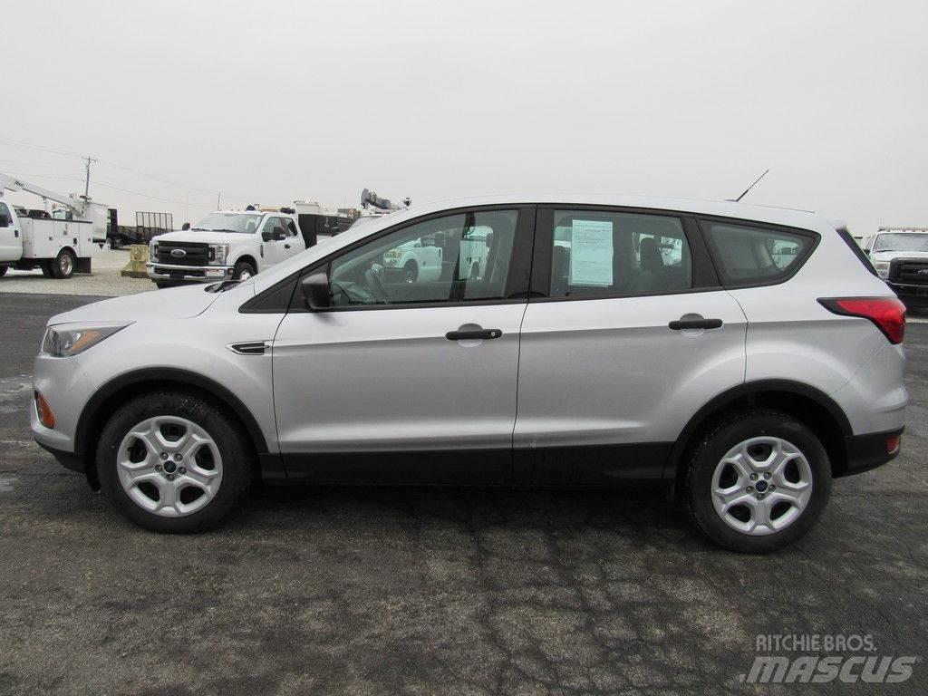 Ford Escape Αυτοκίνητα