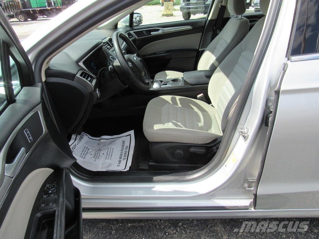 Ford Fusion Αυτοκίνητα
