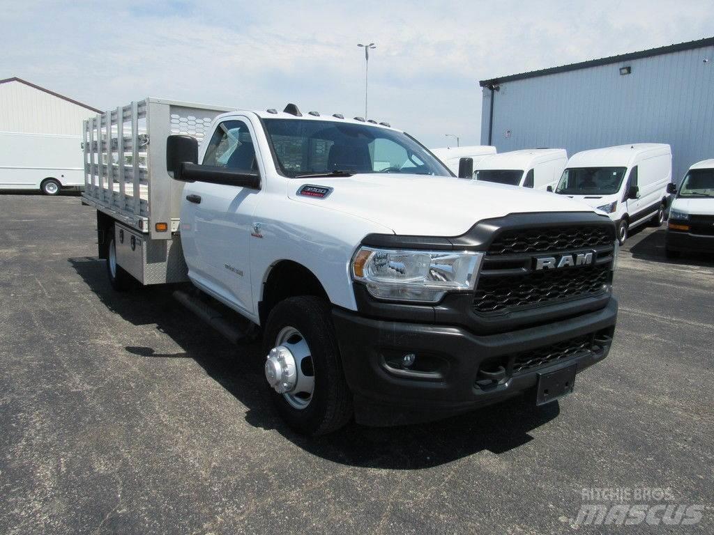 RAM 3500 Φορτηγά Kαρότσα με ανοιγόμενα πλαϊνά