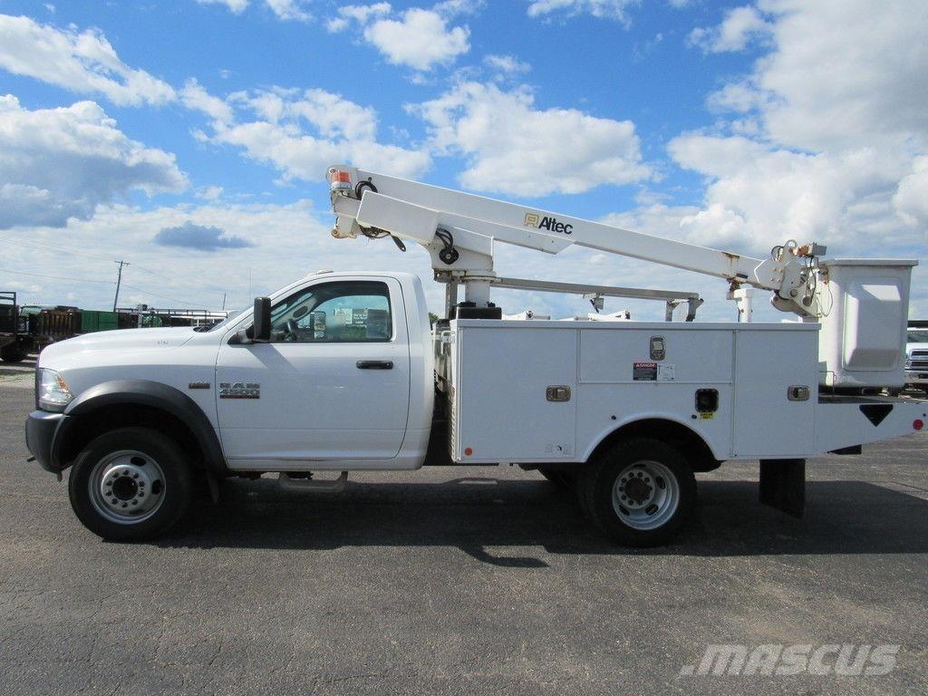RAM 4500 Εναέριες πλατφόρμες τοποθετημένες σε φορτηγό