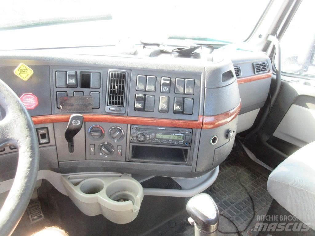Volvo VNL64 Φορτηγά Kαρότσα με ανοιγόμενα πλαϊνά