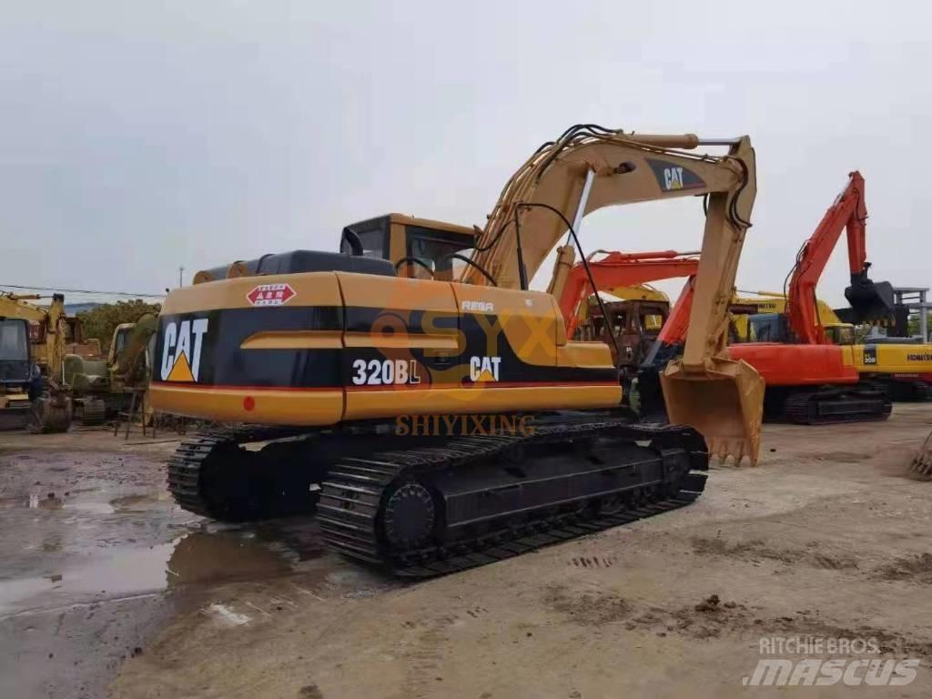 CAT 320 B Εκσκαφείς με ερπύστριες