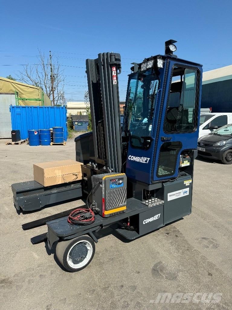 Combilift C4000ET Ανυψωτικά στενών δρόμων 4 κατευθύνσεων