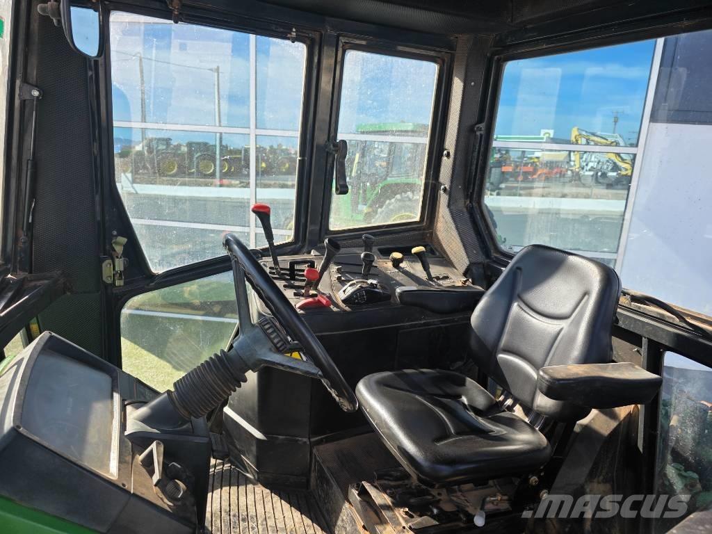 John Deere 6100 Τρακτέρ