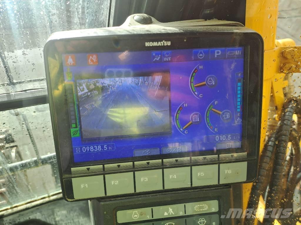 Komatsu PC490LC-11 Εκσκαφείς με ερπύστριες