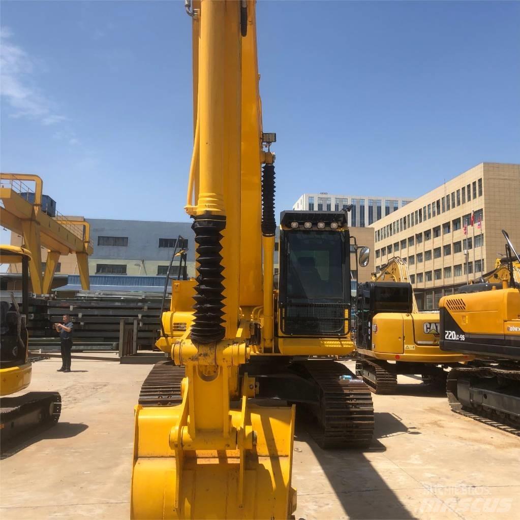 Komatsu PC200 Εκσκαφείς με ερπύστριες