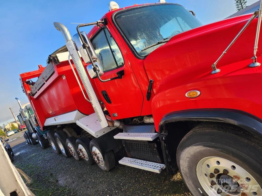 Freightliner 114SD Φορτηγά Ανατροπή