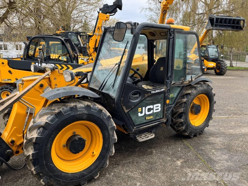 JCB 527-58 Συστήματα τηλεχειρισμού για τη γεωργία