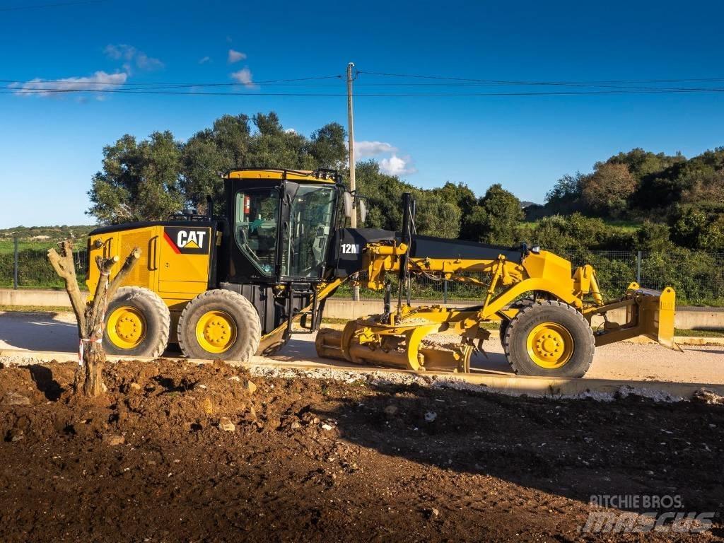 CAT 12 M Γκρέιντερς
