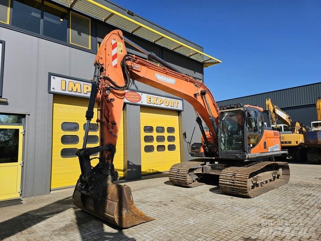 Doosan DX180LC Εκσκαφείς με ερπύστριες