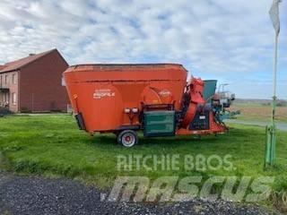 Kuhn Typ 2070 Τροφοδότες μειγμάτων