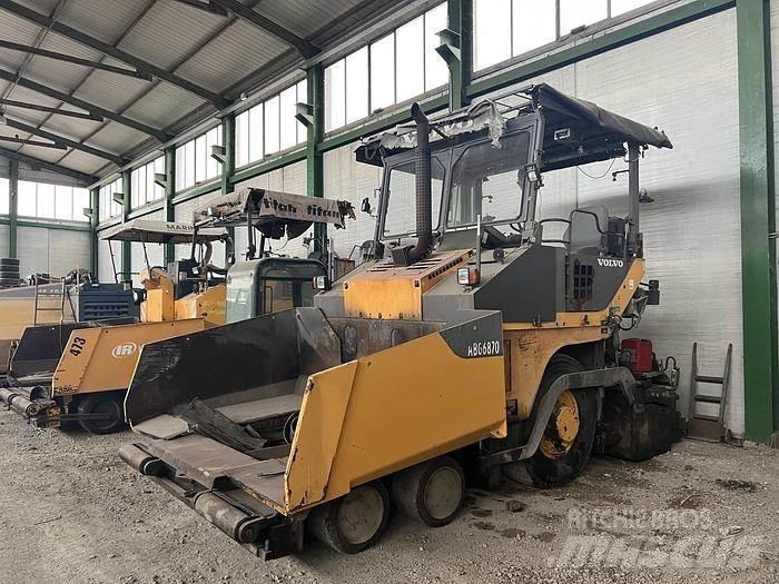 Volvo ABG 6870 Επίστρωση ασφάλτου