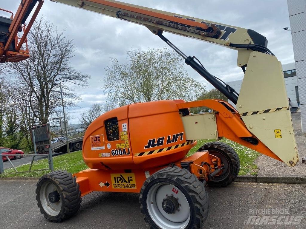 JLG 600 AJ Ανυψωτήρες με αρθρωτό βραχίονα