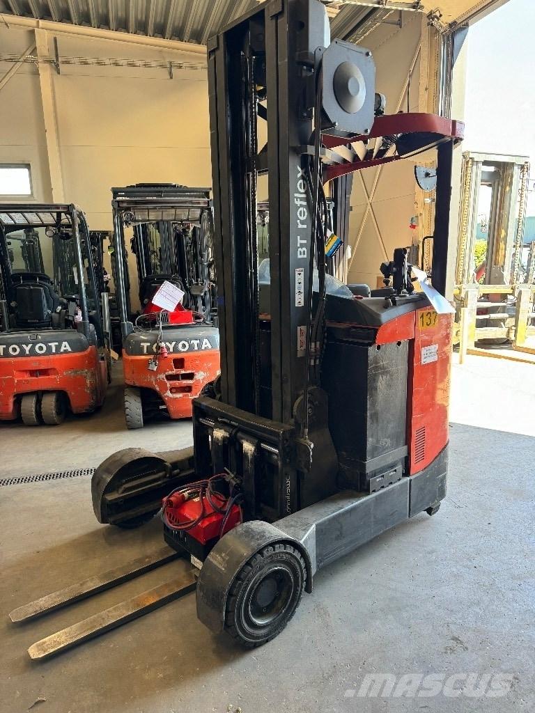 Toyota RRE160R Ανυψωτικά στενών δρόμων