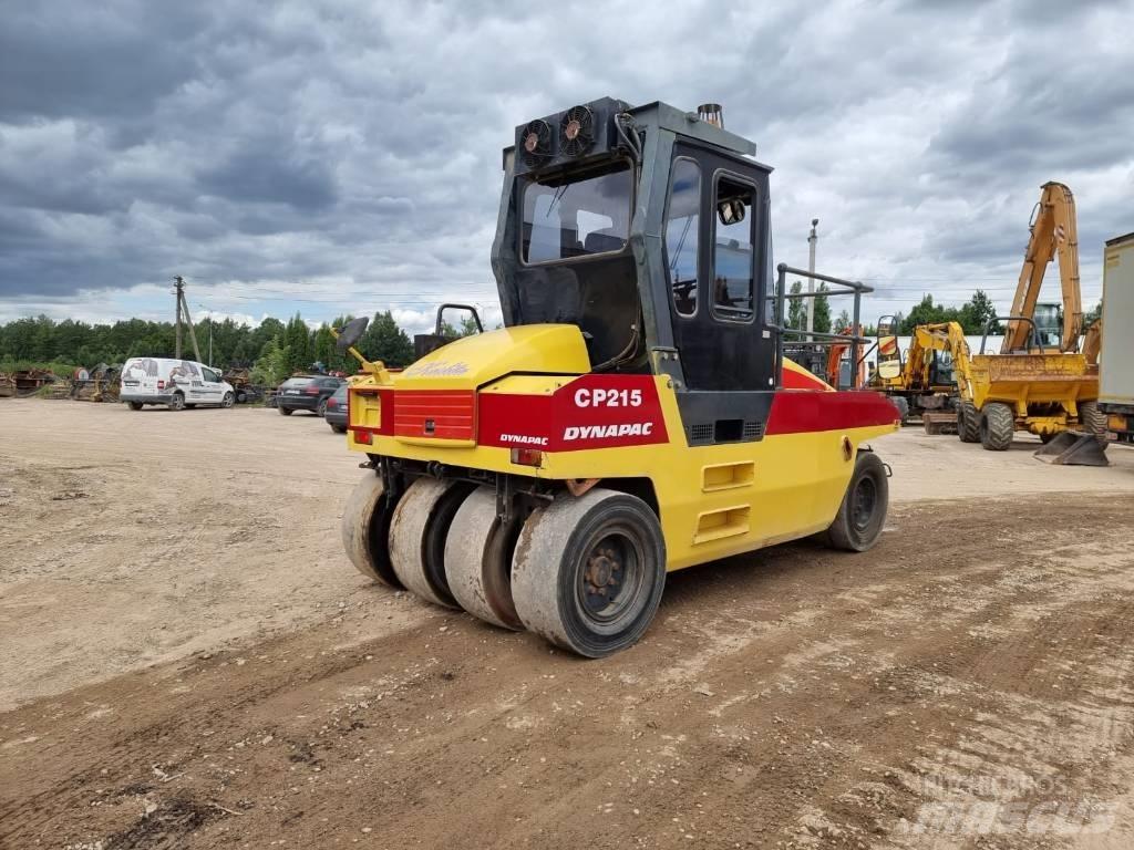 Dynapac CP 215 Κύλινδροι με επίσωτρα με αέρα