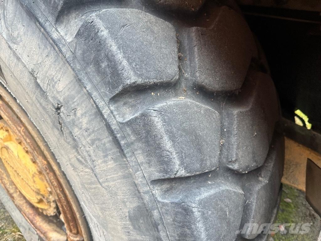 Volvo BM A25 6x6 Σπαστό Dump Truck ADT