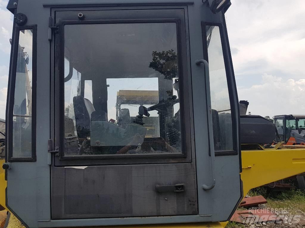 Bomag BW 184 AD Καμπίνες και εσωτερικό