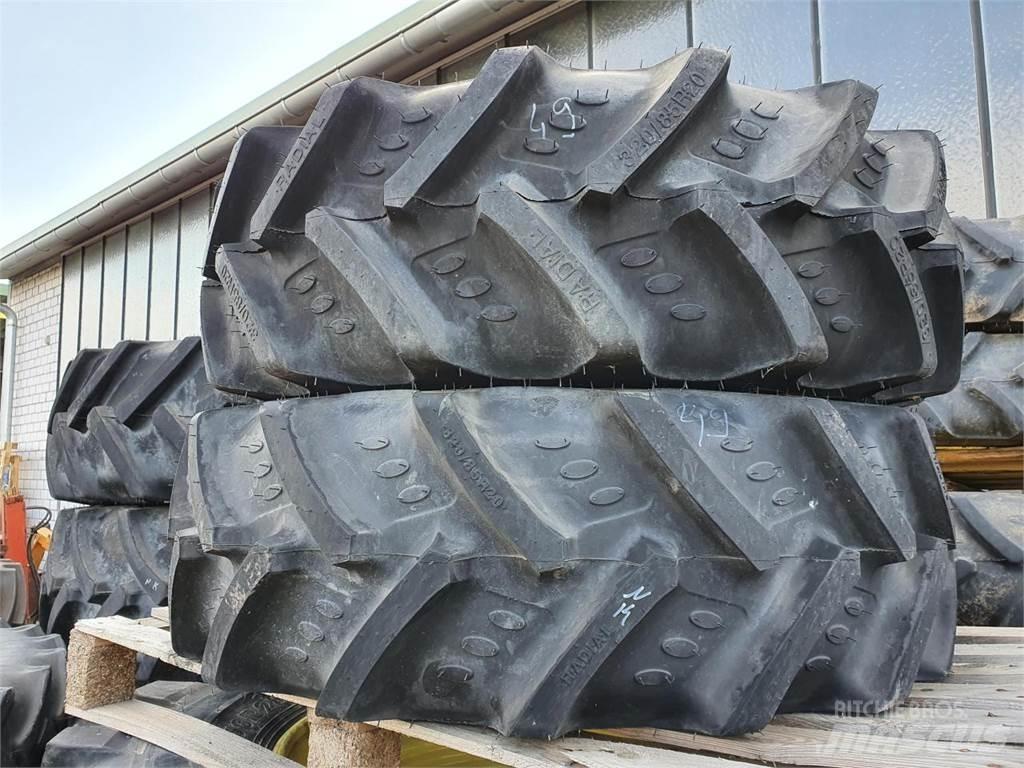 BKT 320/85R20 x2 Ελαστικά και ζάντες