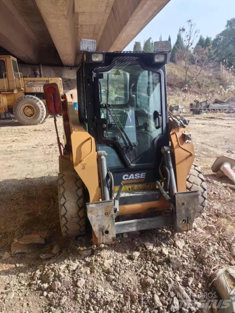 CASE SR200 Φορτωτάκια