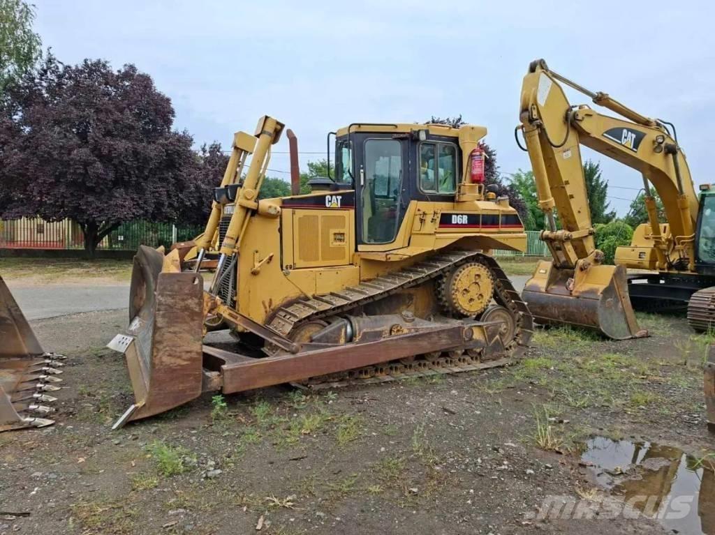 CAT D 6 R Μπουλντόζες με ερπύστριες