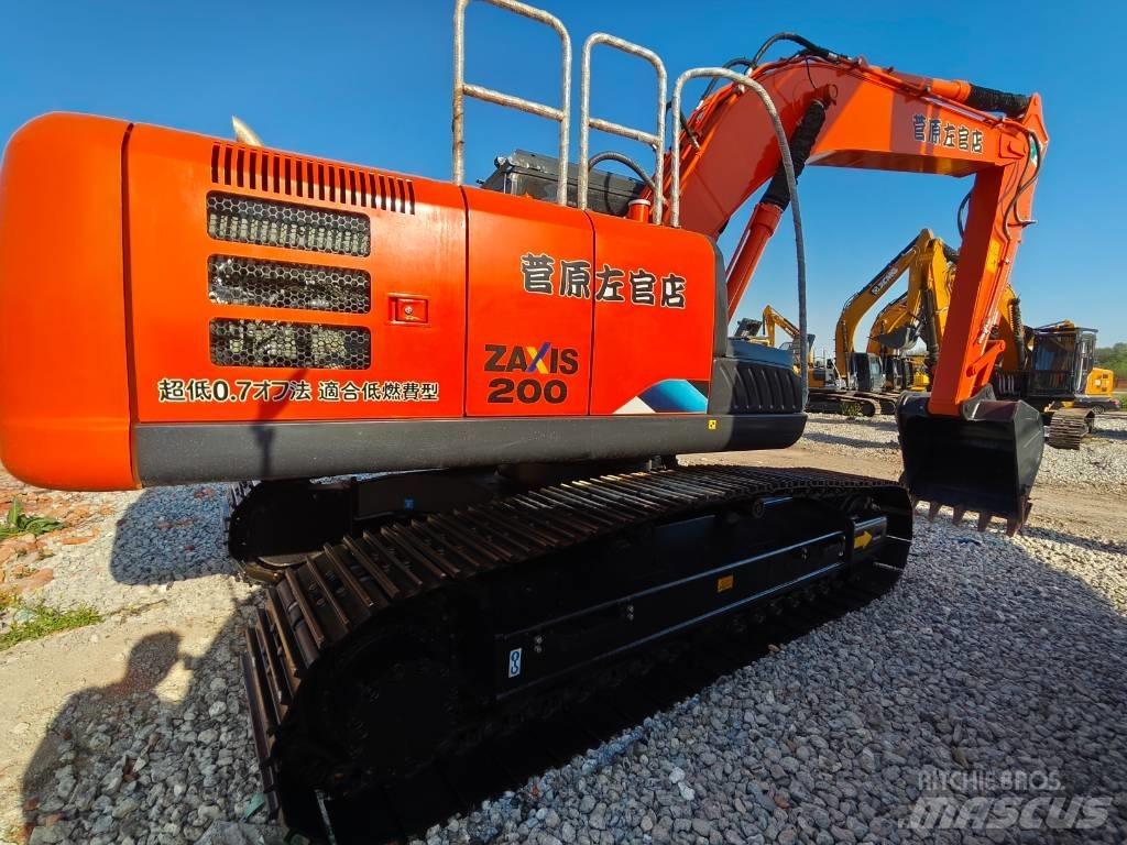 Hitachi ZX 200 Εκσκαφείς με ερπύστριες