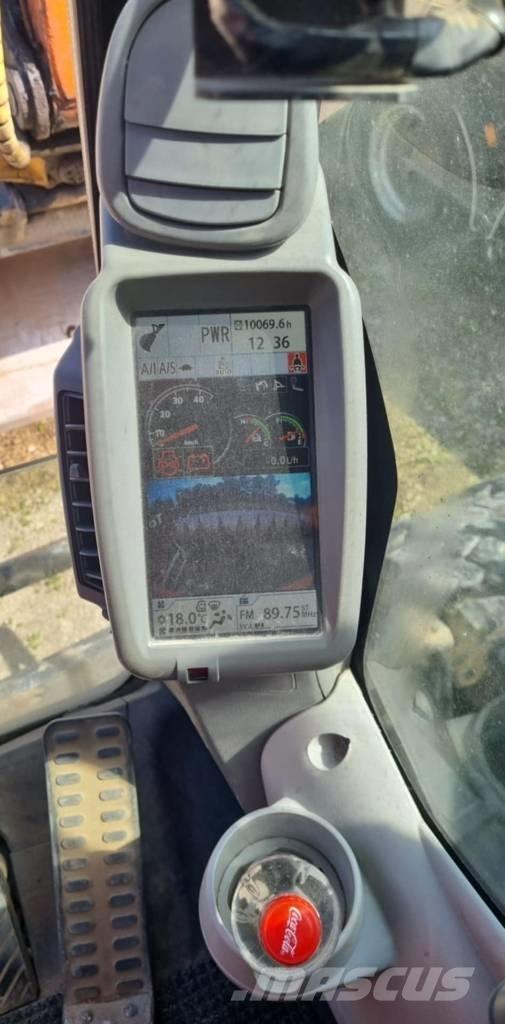 Hitachi ZX140W-5B Εκσκαφείς με τροχούς - λάστιχα