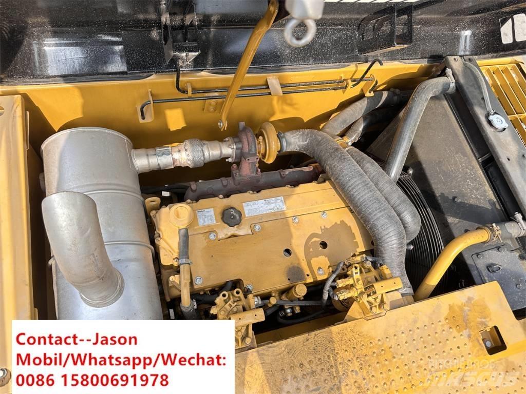 CAT 320D2 Εκσκαφείς με ερπύστριες