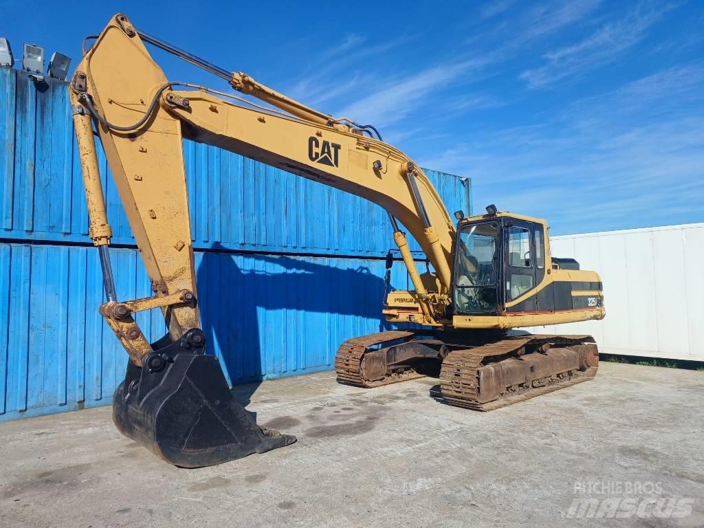 CAT 325 Εκσκαφείς με ερπύστριες